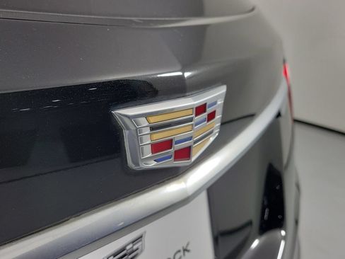 Certified 2023 Cadillac XT5 Luxury FWD image 7