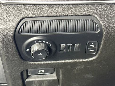 Used 2022 Jeep Wagoneer Series I image 18