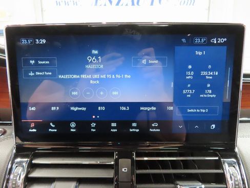 Used 2024 Lincoln Navigator L Reserve w/ Equipment Group 201A image 24