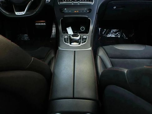 Used 2019 Mercedes-Benz GLC 43 AMG 4MATIC image 29