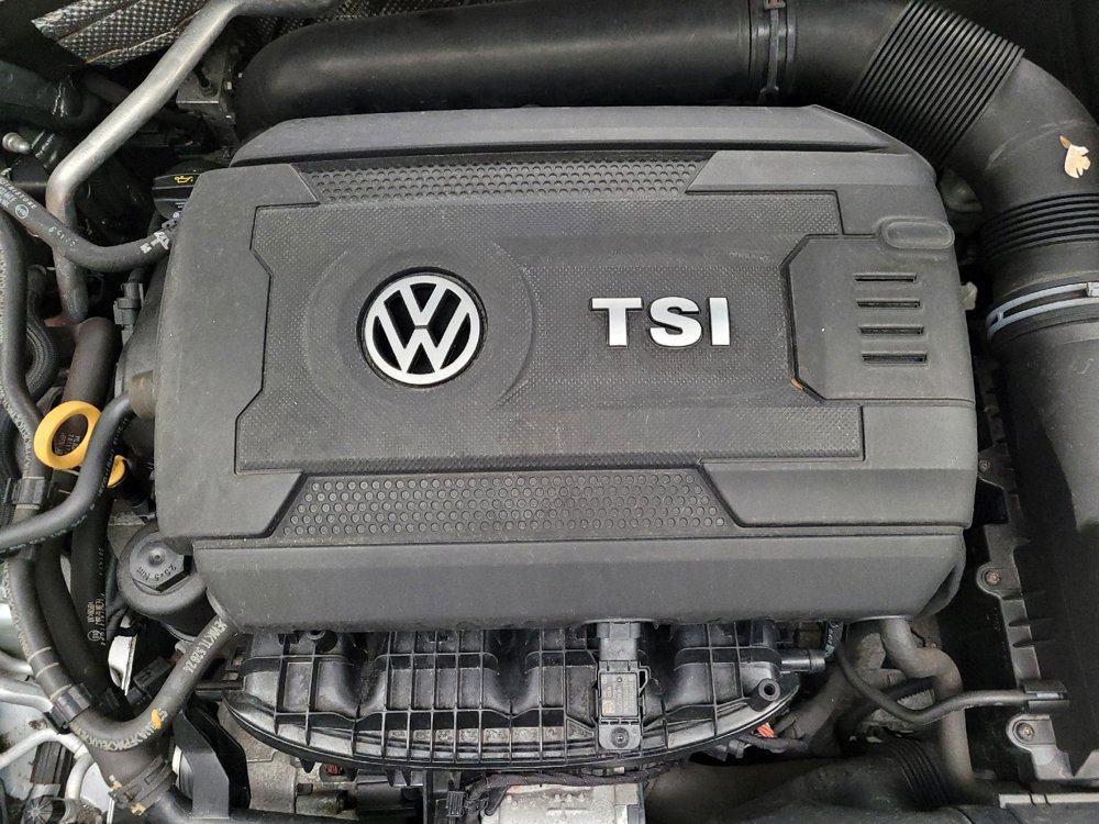Used 2016 Volkswagen Jetta SEL w/ Lighting Package FWD image 30