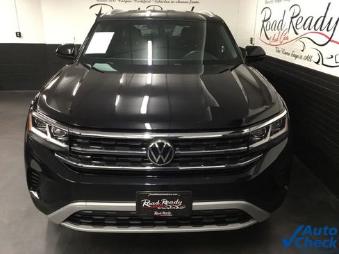 Used 2021 Volkswagen Atlas Cross Sport SE image 4