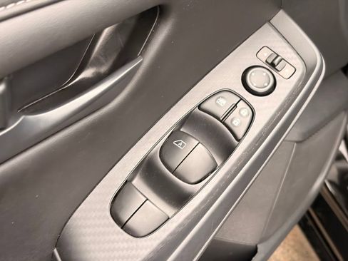 Certified 2025 Nissan Sentra S FWD image 22