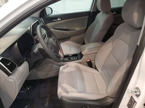 Used 2020 Hyundai Tucson SEL w/ Cargo Package image 9