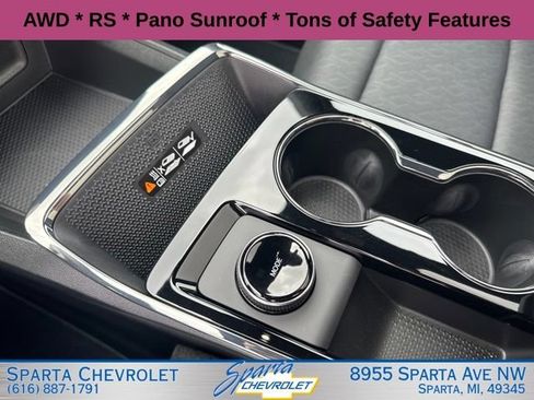 Used 2026 Chevrolet Equinox RS AWD/4WD image 25