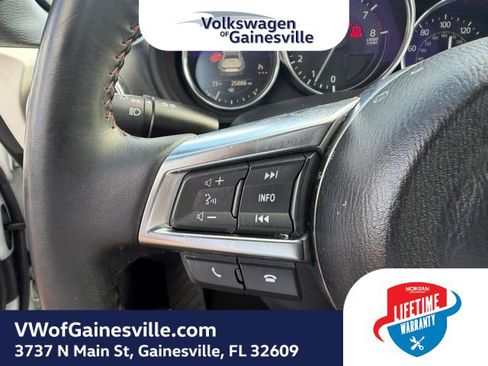 Used 2019 MAZDA MX-5 Miata RF Grand Touring image 14