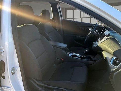 Used 2024 Chevrolet Malibu RS image 26