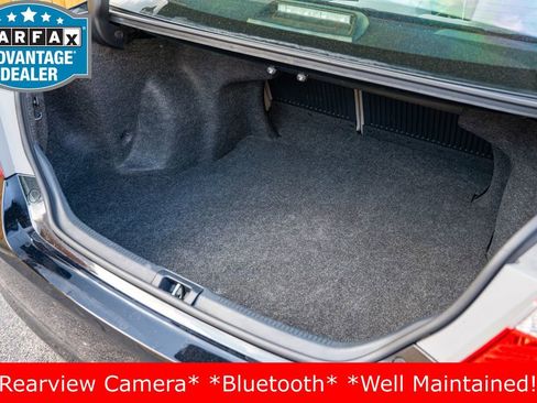 Used 2015 Toyota Camry LE FWD image 29