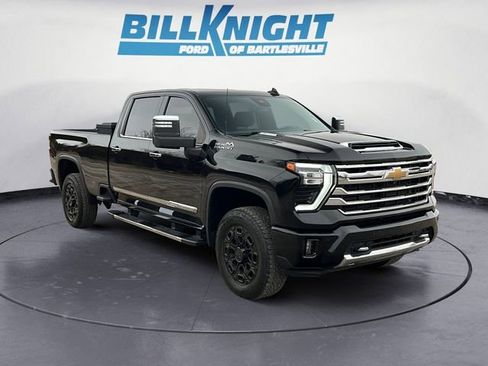 Used 2024 Chevrolet Silverado 3500 High Country w/ High Country Premium Package AWD/4WD image 7