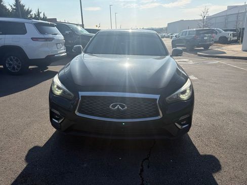 Used 2018 INFINITI Q50 Luxe w/ Essential Package (3.0T Luxe) image 3