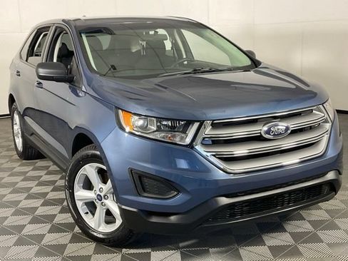 Used 2018 Ford Edge SE FWD image 44