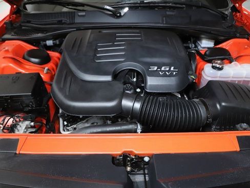 Used 2023 Dodge Challenger SXT w/ Blacktop Package image 32