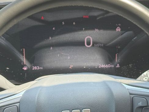 Used 2025 Buick Encore GX Preferred AWD/4WD image 39