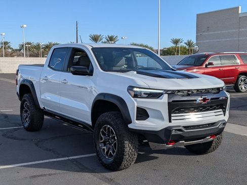 Certified 2024 Chevrolet Colorado ZR2 image 3
