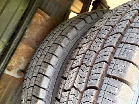 Used 2005 GMC Sierra 3500 SLT w/ Heavy-Duty Power Package image 12