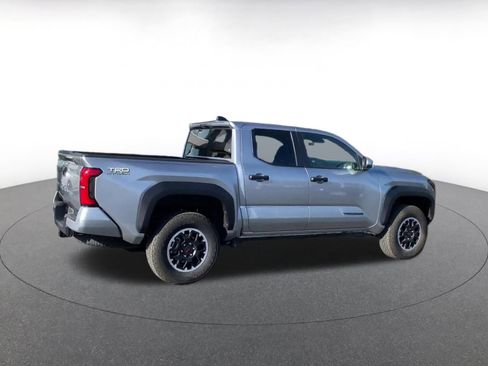 Used 2025 Toyota Tacoma TRD Off-Road image 14