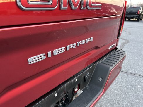 Used 2022 GMC Sierra 3500 AT4 w/ AT4 Preferred Package image 11