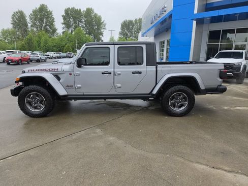 Used 2020 Jeep Gladiator Rubicon w/ LED Lighting Group AWD/4WD image 2