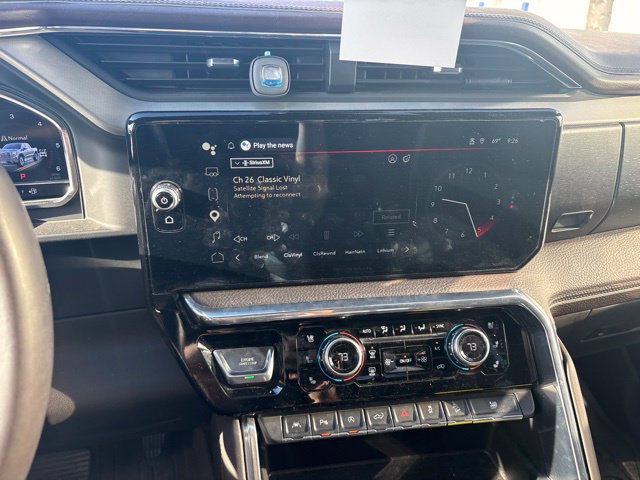 Used 2024 GMC Sierra 1500 Denali w/ Technology Package AWD/4WD image 15