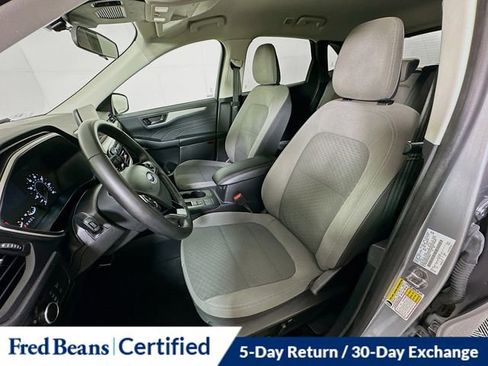 Used 2022 Ford Escape SE w/ SE Sport Appearance Package AWD/4WD image 22