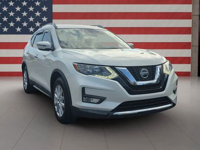 Used 2018 Nissan Rogue SV