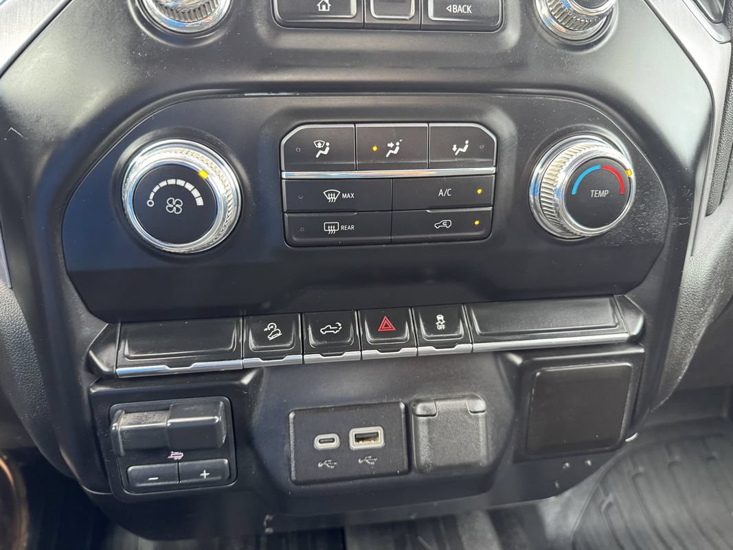 Used 2021 GMC Sierra 3500 SLE AWD/4WD image 16
