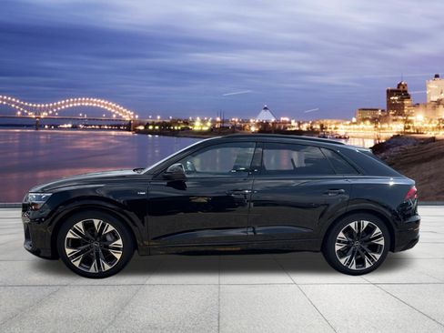 Certified 2026 Audi Q8 Prestige w/ Prestige Package AWD/4WD image 2