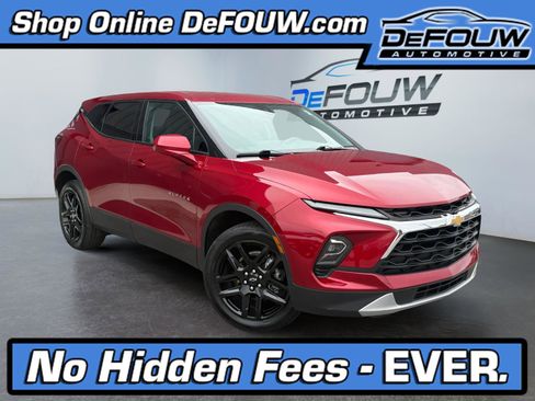 Used 2023 Chevrolet Blazer LT w/ Driver Confidence Package FWD image 1