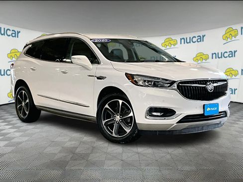 Used 2020 Buick Enclave Premium w/ LPO, Touring Package image 1
