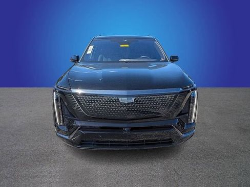 New 2026 Cadillac Vistiq Sport w/ LPO, Floor Liner Package image 8