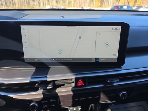 Used 2024 Kia Sorento S image 27