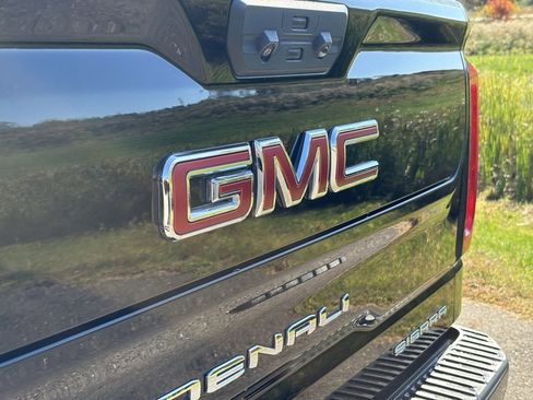 Used 2024 GMC Sierra 1500 Denali image 61