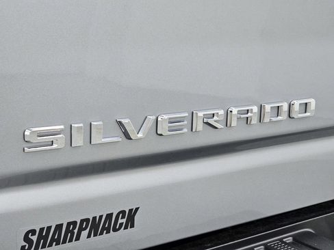 Used 2025 Chevrolet Silverado 3500 LTZ w/ LTZ Convenience Package AWD/4WD image 31