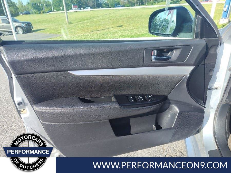 Used 2014 Subaru Legacy 2.5i Premium AWD/4WD image 9