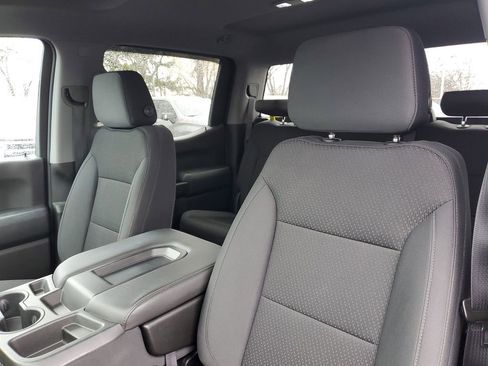 Used 2020 Chevrolet Silverado 1500 Custom Trail Boss w/ Custom Convenience Package image 6