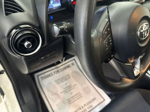 Used 2018 Toyota Yaris iA image 36