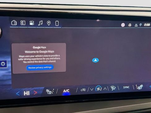 New 2026 Chevrolet Traverse LT image 13