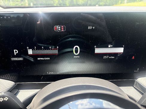 Certified 2026 Nissan Kicks SR FWD image 18