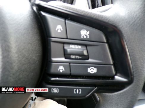 Used 2025 Subaru Crosstrek 2.0i Premium image 29