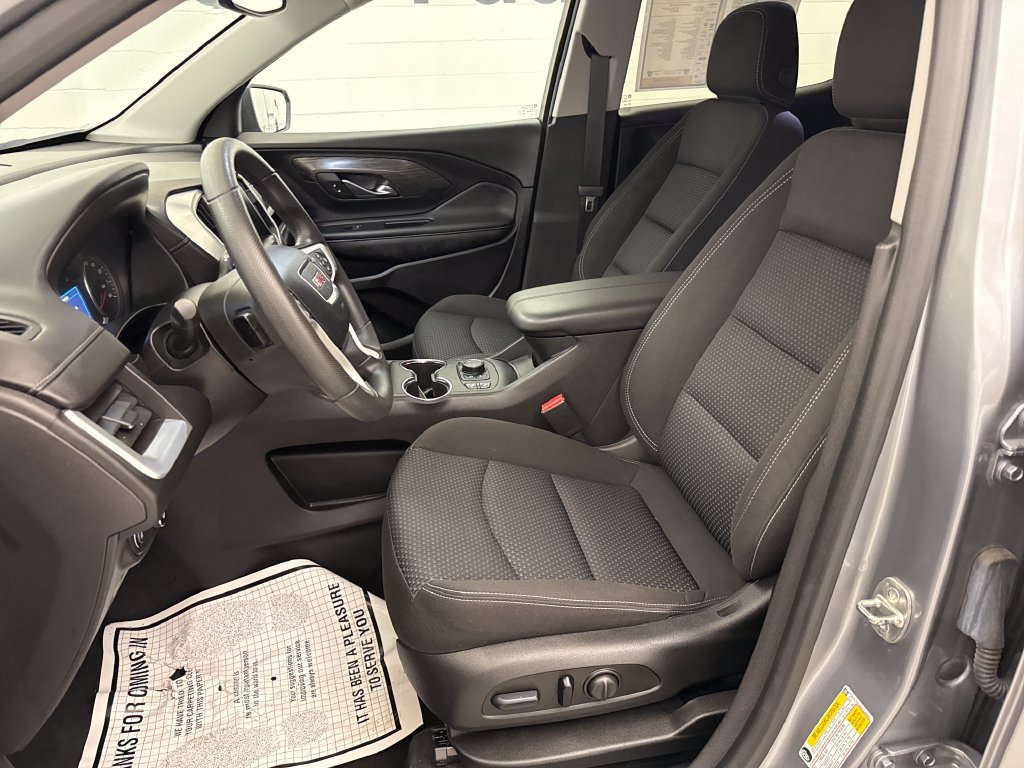 Used 2024 GMC Terrain SLE w/ Driver Convenience Package AWD/4WD image 11