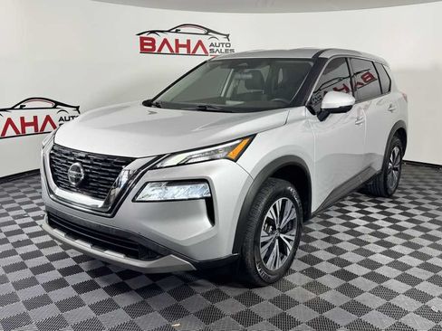Used 2021 Nissan Rogue SV AWD/4WD image 3