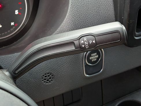 Used 2023 Mercedes-Benz Sprinter 2500 image 27