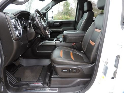 Certified 2022 GMC Sierra 2500 AT4 w/ AT4 Premium Plus Package image 26
