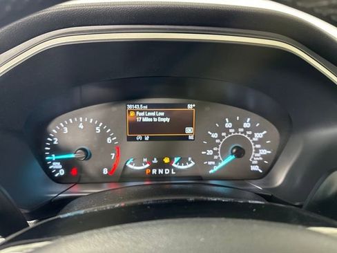 Used 2022 Ford Escape SE w/ Convenience Package image 17