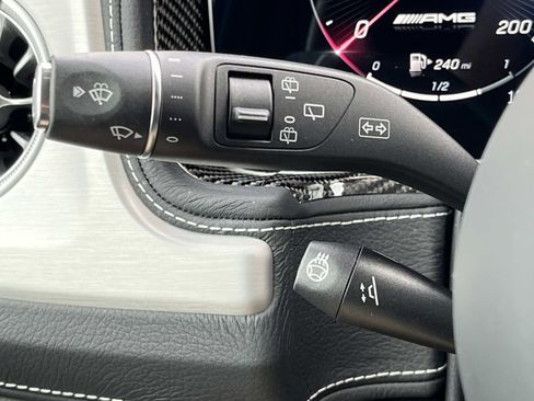 Used 2025 Mercedes-Benz G 63 AMG 4MATIC image 39