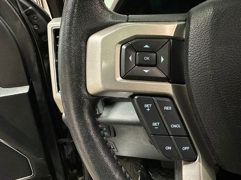 Certified 2020 Ford F150 Lariat w/ Equipment Group 502A Luxury image 16