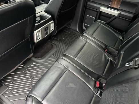 Used 2016 Ford F150 Lariat w/ FX4 Off-Road Package image 12