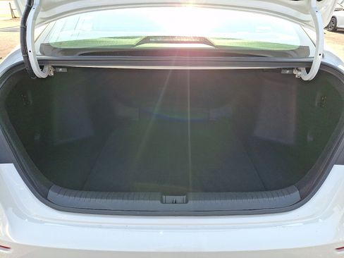 Certified 2024 Honda Accord EX image 21