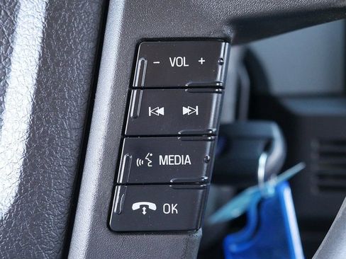 Used 2013 Ford F150 STX w/ Mid Equipment Group AWD/4WD image 30