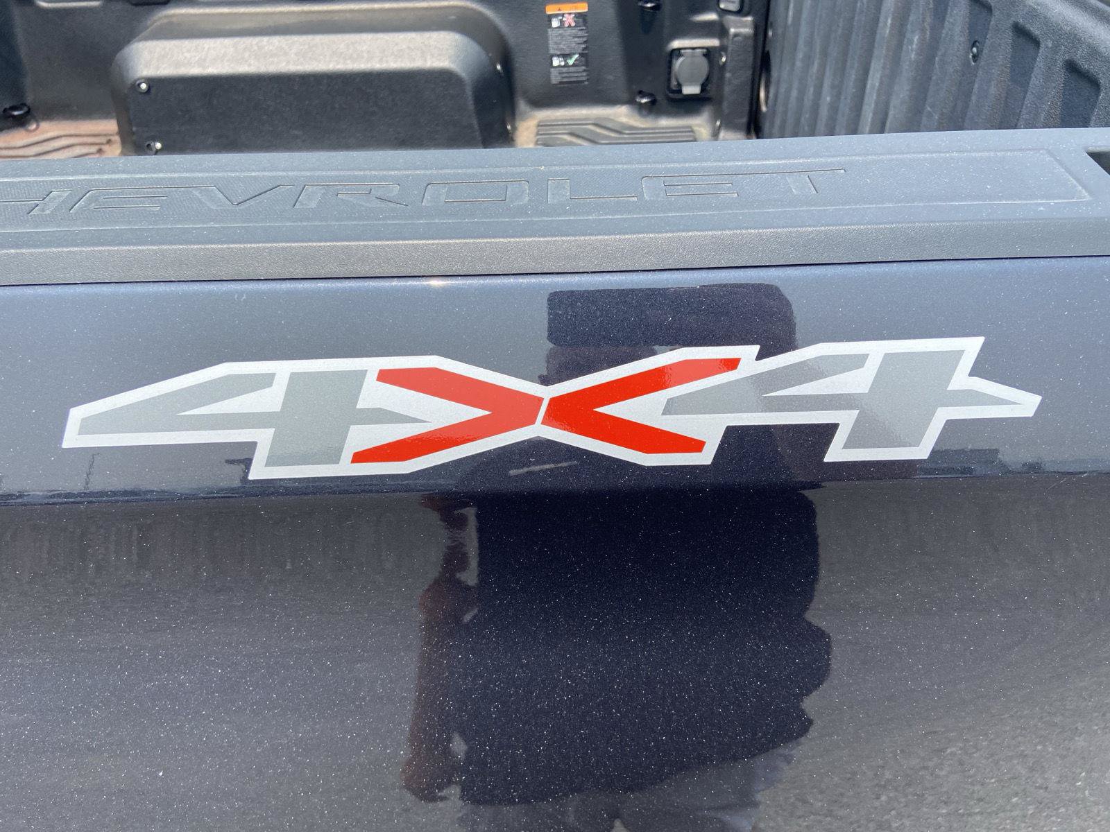 Used 2023 Chevrolet Silverado 1500 RST AWD/4WD image 14